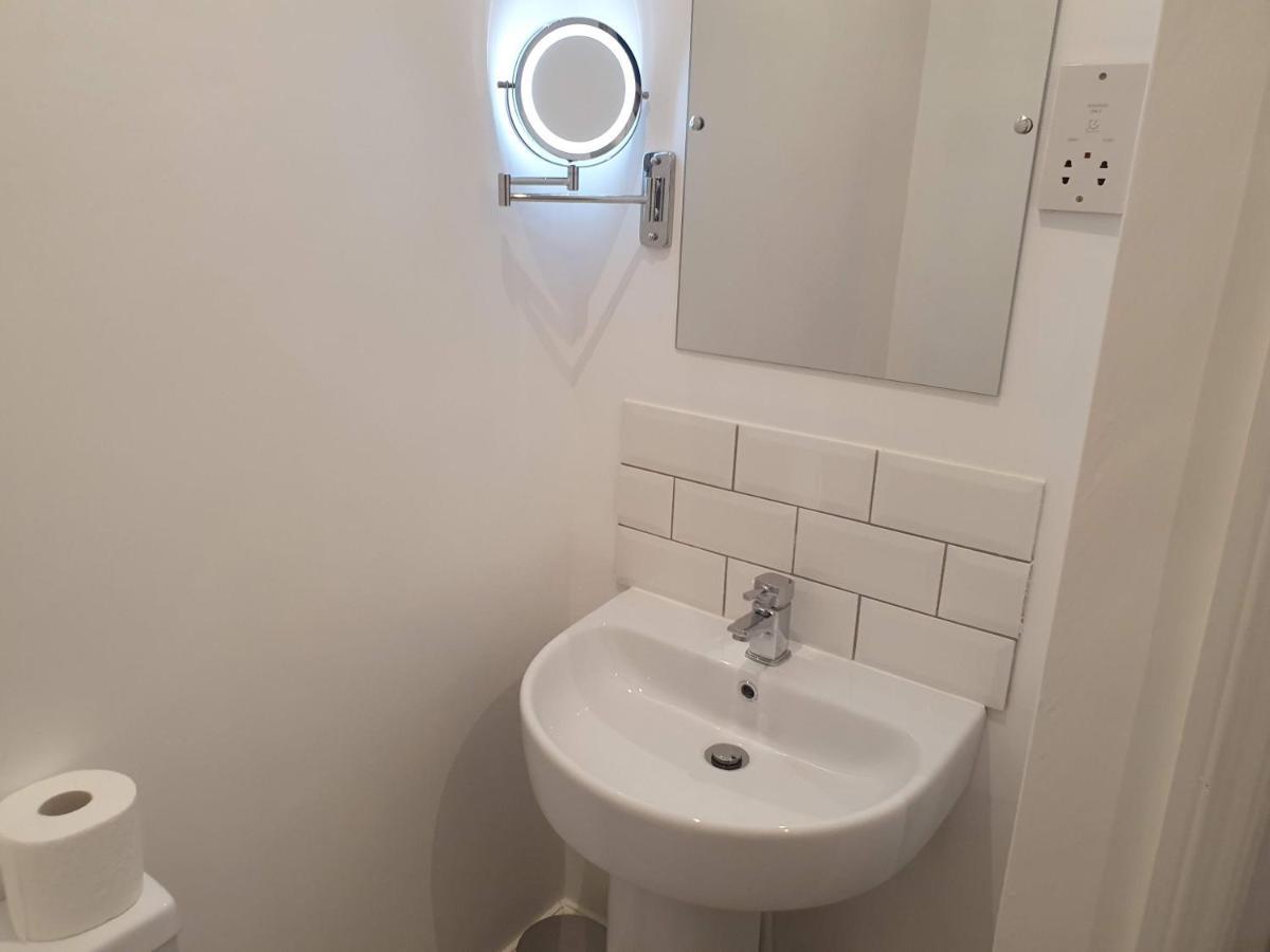Casa de férias Victoria House - 3 Bedrooms, 3 Bathrooms By Cliftonvalley