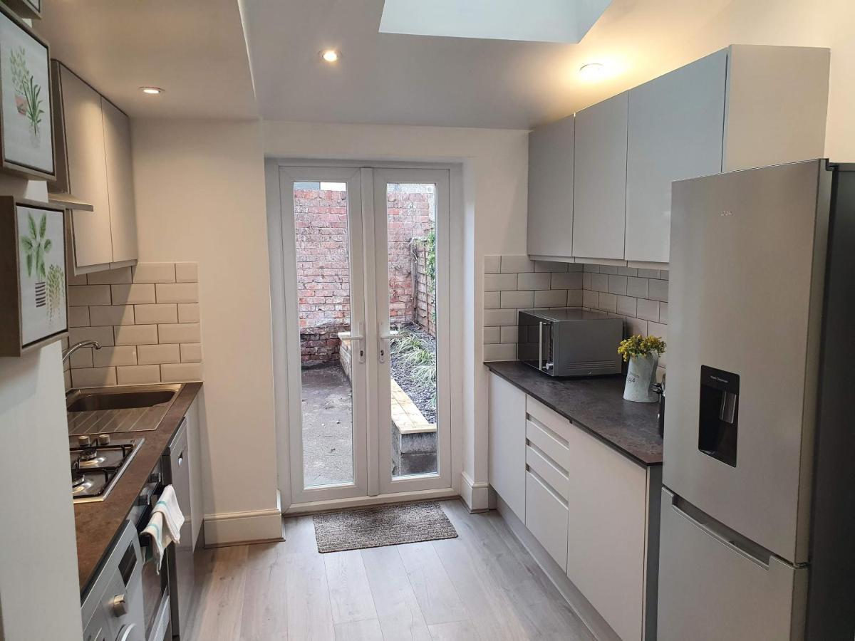 Casa de férias Victoria House - 3 Bedrooms, 3 Bathrooms By Cliftonvalley